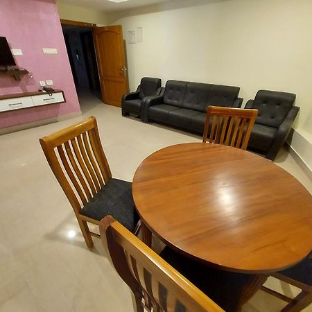 Hotel Sree Gokulam Apartments Guruvāyūr 외부 사진